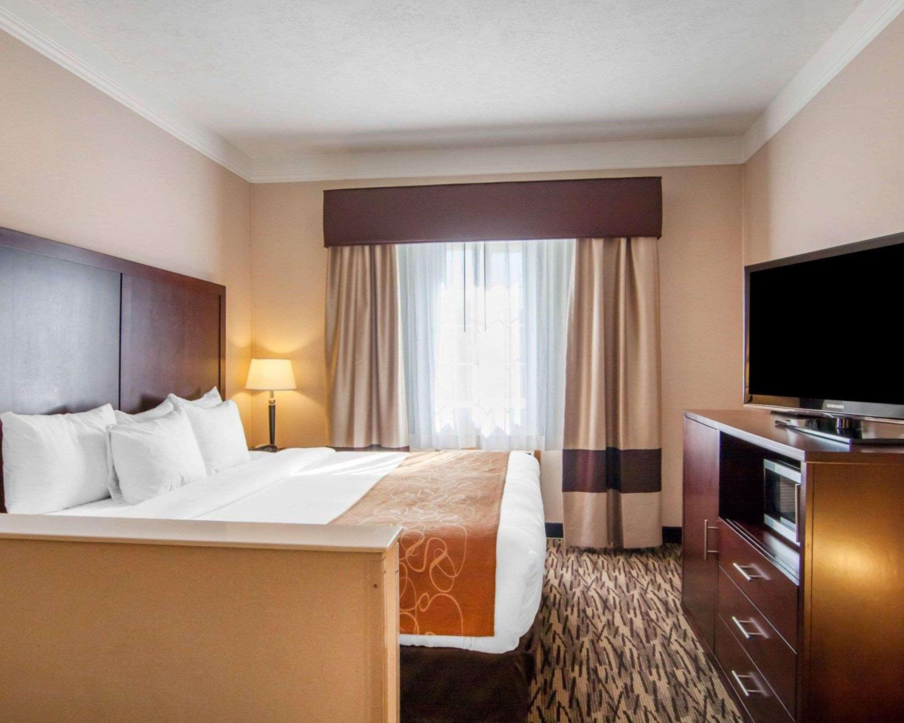 Comfort Suites Salem Esterno foto