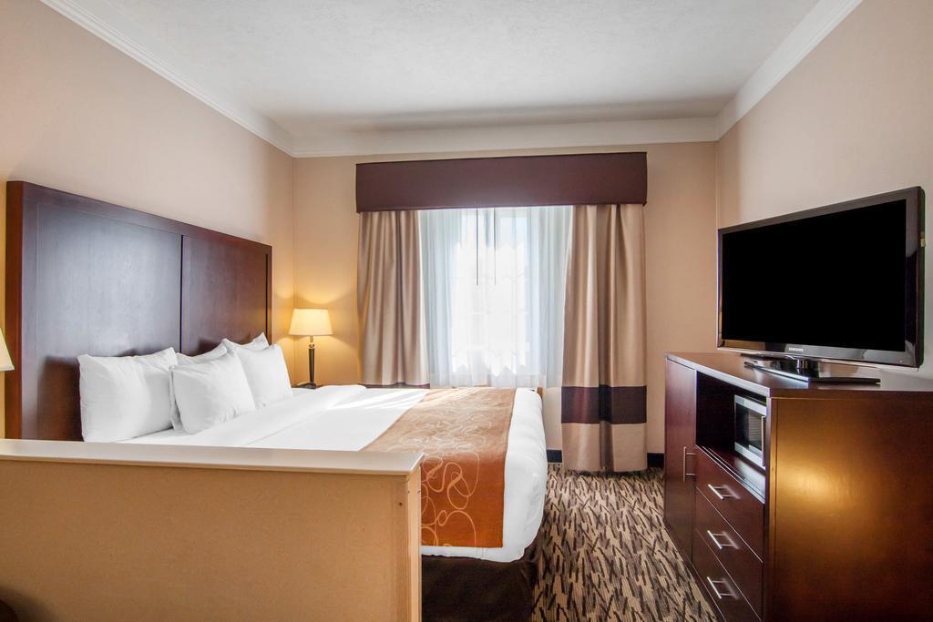 Comfort Suites Salem Esterno foto