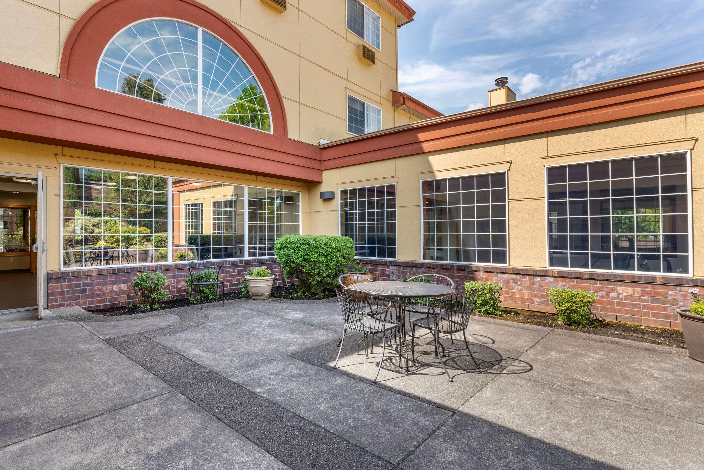 Comfort Suites Salem Esterno foto