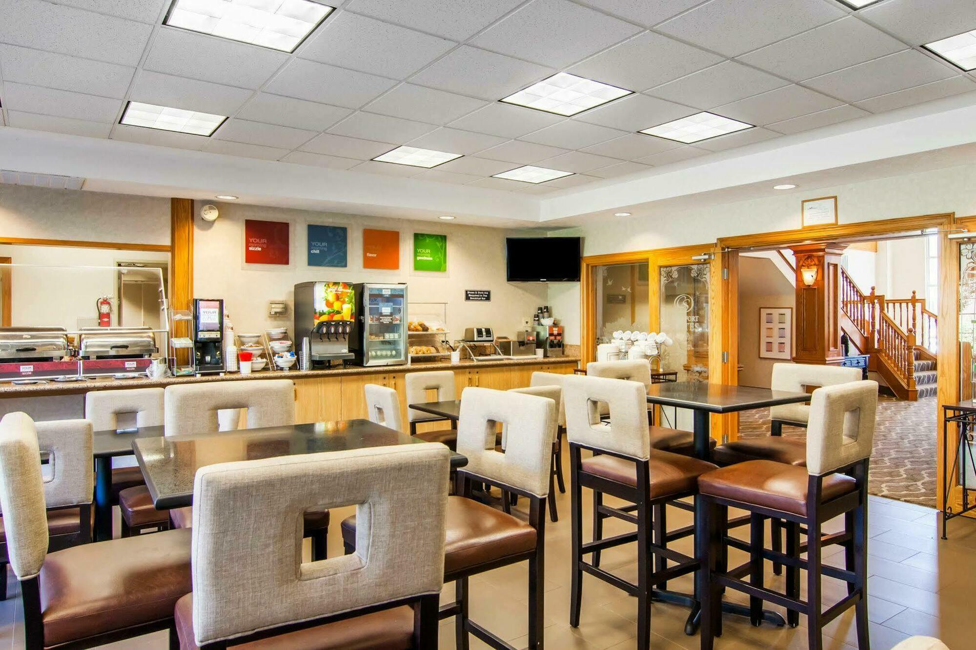 Comfort Suites Salem Esterno foto